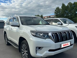 2020 Toyota Land Cruiser Prado 150 Series Рестайлинг 3, белый, 4050000 рублей, вид 2