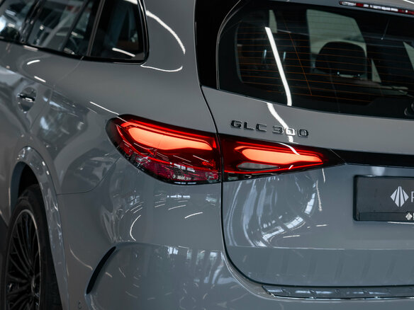2026 Mercedes-Benz GLC 300 II (X254), серый - вид 29