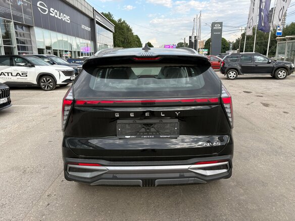 2026 Geely Atlas II, чёрный, 4119990 рублей - вид 5