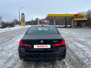 2021 BMW 5 серии 520i VII (G30/G31/G38) Рестайлинг, чёрный, 3900000 рублей, вид 2