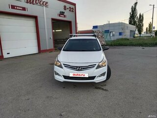 2015 Hyundai Solaris I Рестайлинг, белый, 550000 рублей, вид 2