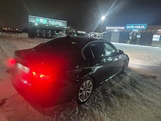 2010 BMW 3 серии 318i V (E90/E91/E92/E93) Рестайлинг, чёрный, 1100000 рублей, вид 3