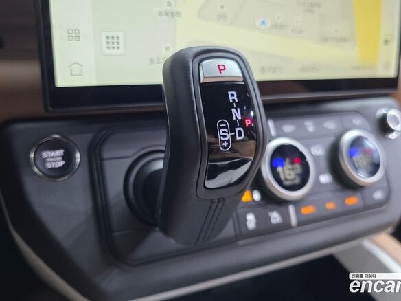 2026 Land Rover Defender 110 II, чёрный, 14142000 рублей - вид 15