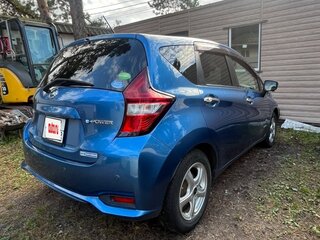 2018 Nissan Note e-Power II Рестайлинг, синий, 1200000 рублей, вид 3