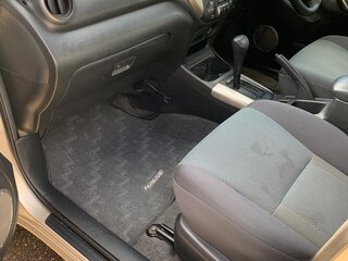 2004 Toyota RAV4 II (XA20) Рестайлинг, бежевый, 550000 рублей, вид 5