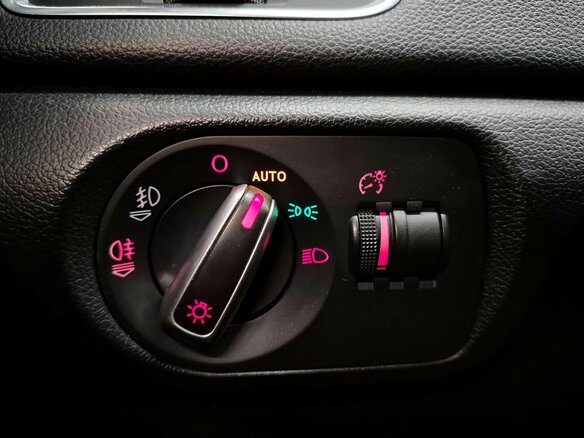 2012 Audi Q3 I (8U), белый - вид 17