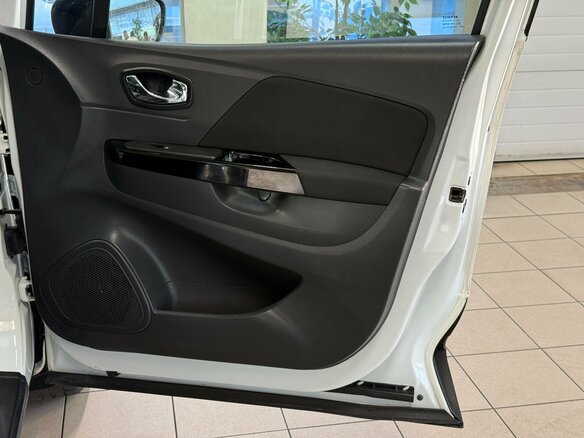 2016 Renault Kaptur I, белый, 1035000 рублей - вид 15