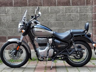 2025 Royal Enfield Meteor, чёрный, 528000 рублей, вид 5