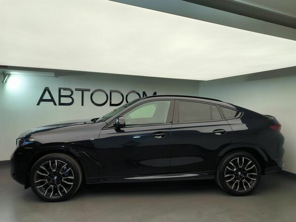 2025 BMW X6 40i III (G06) Рестайлинг, чёрный, 14630000 рублей - вид 1