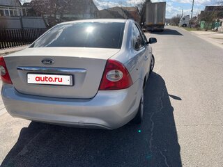 2009 Ford Focus II Рестайлинг, серебристый, 670000 рублей, вид 4
