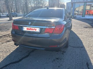 2011 BMW 7 серии 730d V (F01/F02/F04), серый, 1450000 рублей, вид 4