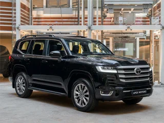 2026 Toyota Land Cruiser 300 Series, чёрный, 14520000 рублей, вид 3