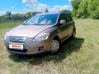 2007 Kia Ceed I, бежевый, 650000 рублей, вид 1