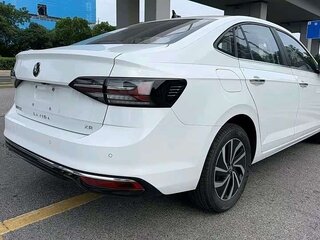 2023 Volkswagen Lavida III Рестайлинг, белый, 1340000 рублей, вид 4