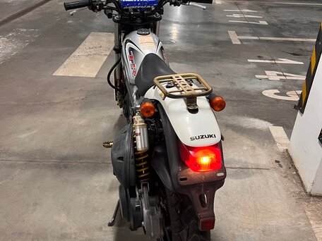 2005 Suzuki Street Magic, серебристый, 110000 рублей, вид 3