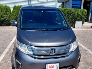 2018 Honda Stepwgn V Рестайлинг, серый, 1775000 рублей, вид 2