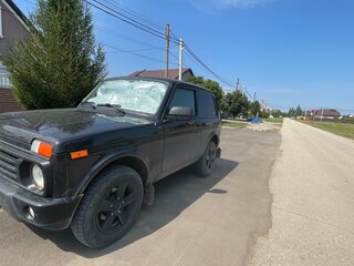 2021 Lada (ВАЗ) 2121 (4x4) Urban I Рестайлинг (2020), чёрный, 700000 рублей, вид 1