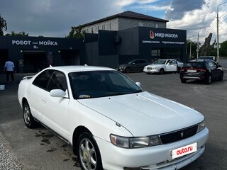 1993 Toyota Chaser V (X90), белый, 390000 рублей, вид 2