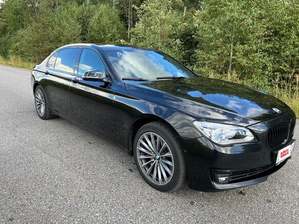 2014 BMW 7 серии Long 740Li xDrive V (F01/F02/F04) Рестайлинг, чёрный, 2299000 рублей - вид 3