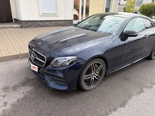2017 Mercedes-Benz E-Класс 400 V (W213, S213, C238), синий, 5000000 рублей, вид 2
