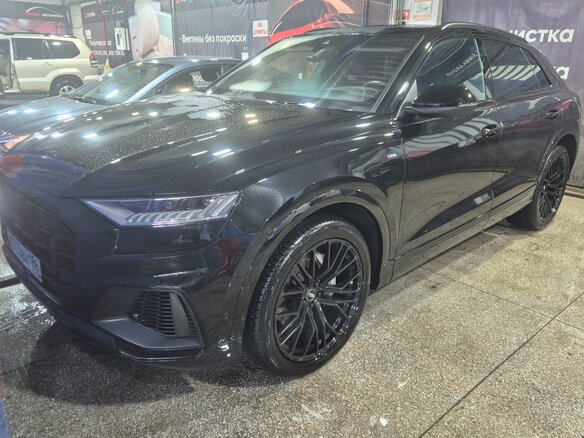 2022 Audi Q8 55 TFSI I (4M), чёрный, 8600000 рублей - вид 12