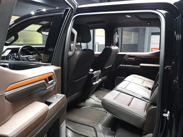 2023 GMC Sierra Double Cab IV Рестайлинг, чёрный, 6470000 рублей - вид 5