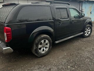 2008 Nissan Navara (Frontier) III (D40), чёрный, 1050000 рублей, вид 3
