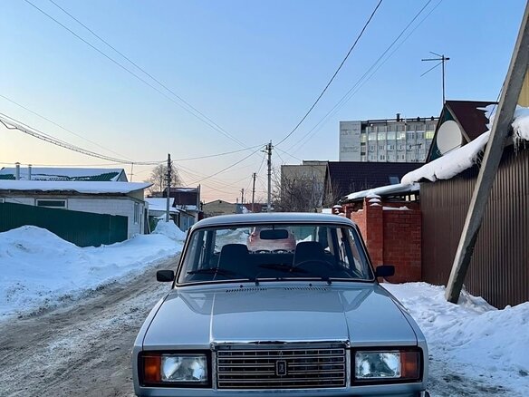 2012 Lada (ВАЗ) 2107, серебристый, 250000 рублей - вид 2