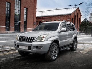 2003 Toyota Land Cruiser Prado 4-speed 120 Series, серебристый, 1990000 рублей, вид 1