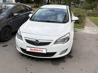 2011 Opel Astra J, белый, 425000 рублей, вид 2