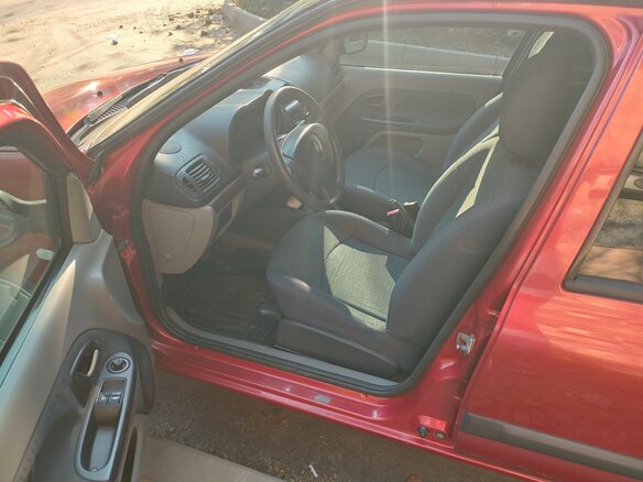2004 Renault Clio II Рестайлинг 2, красный - вид 4