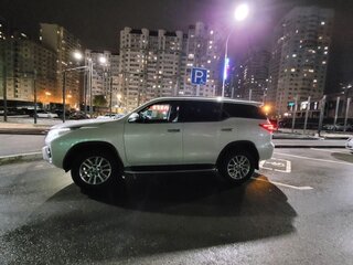 2019 Toyota Fortuner II, белый, 3700000 рублей, вид 5