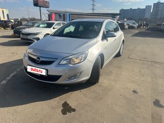 2011 Opel Astra J, серебристый, 830000 рублей, вид 2