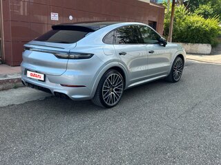2021 Porsche Cayenne E-Hybrid Coupé III, серый, 9399888 рублей, вид 5