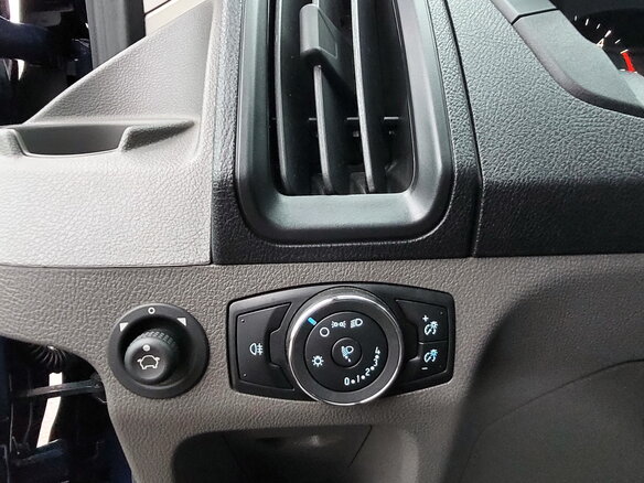 2023 Ford Transit, синий, 7850000 рублей - вид 18
