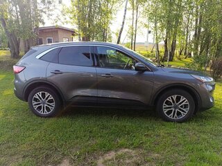 2022 Ford Escape IV, серый, 2370000 рублей, вид 4