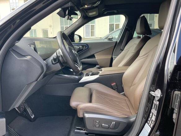 2024 BMW X3 20i xDrive IV (G45/G48), чёрный, 8700078 рублей - вид 11