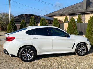 2015 BMW X6 30d II (F16), белый, 4100000 рублей, вид 5