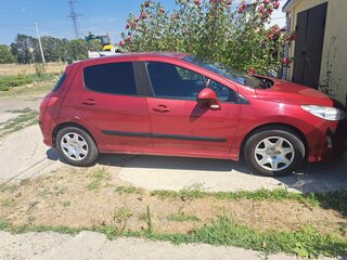 2008 Peugeot 308 I, красный, 395000 рублей, вид 1