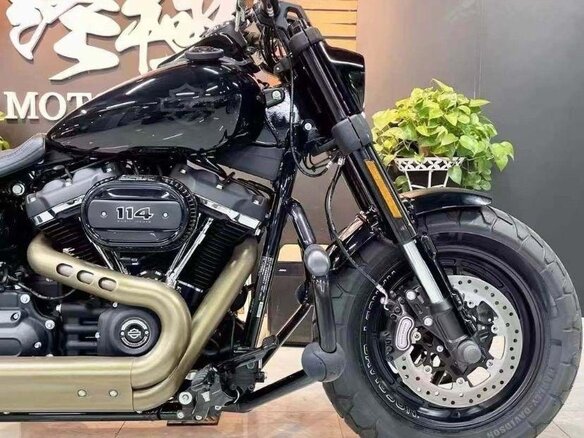 2022 Harley-Davidson Fat Bob, чёрный, 1830000 рублей - вид 20