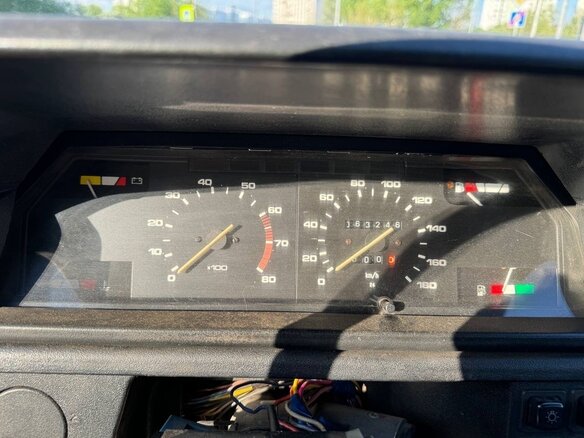 1999 Москвич Святогор 214100, жёлтый, 110000 рублей - вид 14