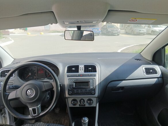 2013 Volkswagen Polo V, серебристый, 750000 рублей - вид 10