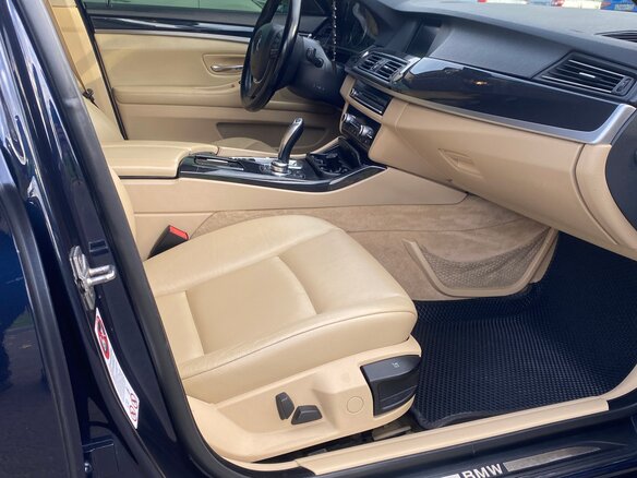2012 BMW 5 серии 530d xDrive VI (F10/F11/F07), синий, 2000000 рублей - вид 8