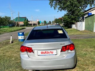 2010 Chevrolet Cruze I, серебристый, 540000 рублей, вид 3