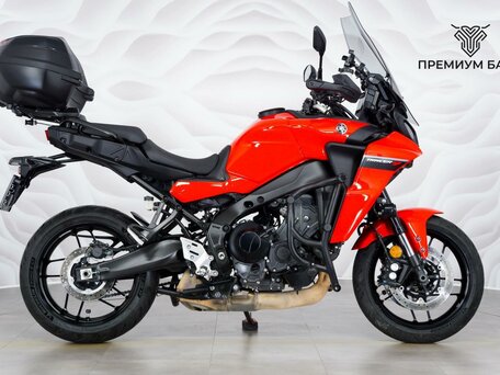 2021 Yamaha MT-09 Tracer (FJ-09), красный, 1250000 рублей, вид 1