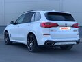 2019 BMW X5 M50d IV (G05/G18), белый, 5109360 рублей - вид 1