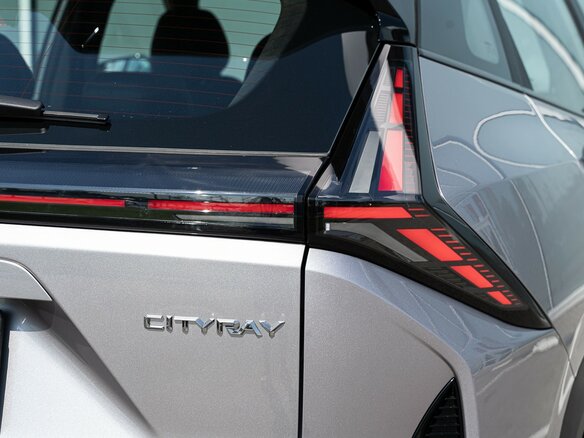 2026 Geely Cityray, серебристый, 2909990 рублей - вид 13