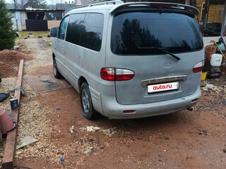 2001 Hyundai H-1 I, серебристый, 550000 рублей, вид 3