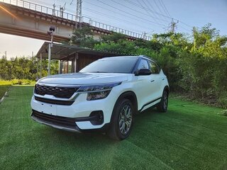 2022 Kia KX3, белый, 1615666 рублей, вид 3