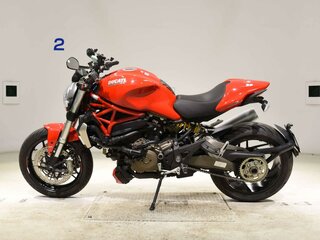 Ducati Monster 1200